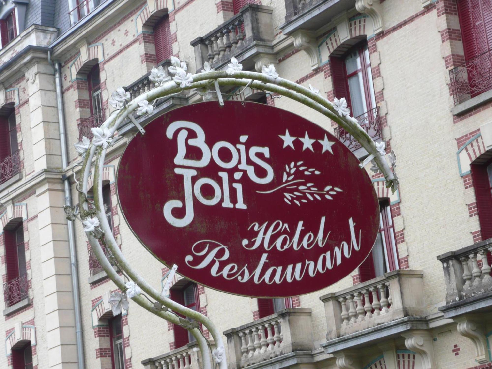 La Villa Bois Joli Hotel Restaurant Bagnoles de l'Orne Normandie Exterior foto